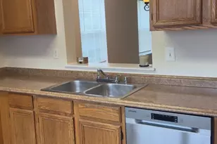 7290 Mahogany Dr, Landover, MD 20785 - Photo 11