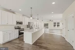 9602 Tealbriar Dr, Upper Marlboro, MD 20772 - Photo 11