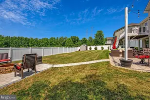 13703 Loganville St, Bowie, MD 20720 - Photo 53