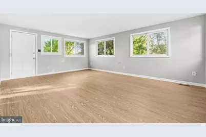 4304 Karen Street, Suitland, MD 20746 - Photo 13