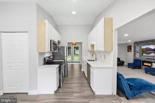12203 Kingsbrook St, Bowie, MD 20721 - Photo 9