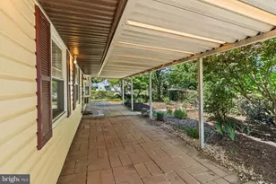 905 Lindsay Rd, Oxon Hill, MD 20745 - Photo 5