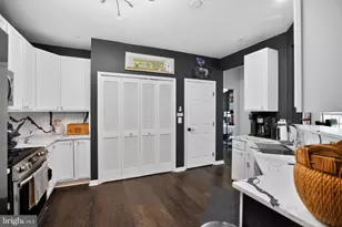 2001 Connor Ct, Bowie, MD 20721 - Photo 11