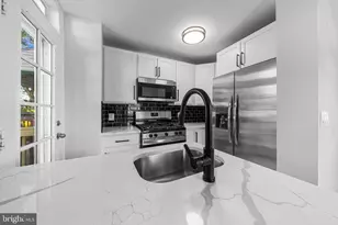 7215 E Lombard St, Landover, MD 20785 - Photo 9