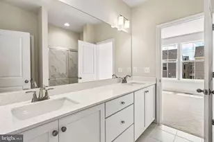 2829 Laleh Wy, Upper Marlboro, MD 20774 - Photo 5