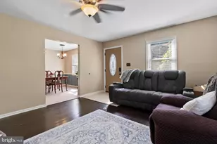 8623 Park Ave, Bowie, MD 20720 - Photo 5