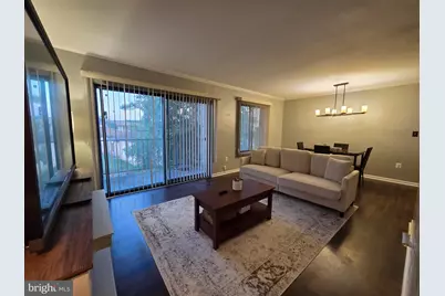 6998 Hanover Parkway #4, Greenbelt, MD 20770 - Photo 3