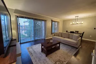 6998 Hanover Pkwy, Greenbelt, MD 20770 - Photo 3