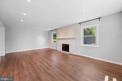 12100 Maycheck Lane, Bowie, MD 20715 - Photo 9