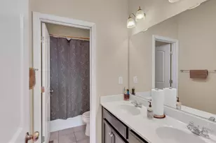 2805 Trotter Park Ln, Lanham, MD 20706 - Photo 29