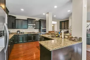 2805 Trotter Park Ln, Lanham, MD 20706 - Photo 11