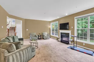 2805 Trotter Park Ln, Lanham, MD 20706 - Photo 15