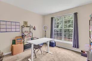 2805 Trotter Park Ln, Lanham, MD 20706 - Photo 19