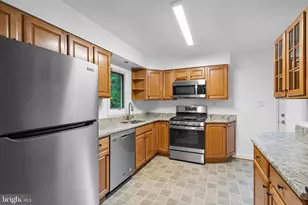 7100 Old Chapel Dr, Bowie, MD 20715 - Photo 9