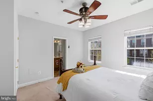 4210 Talmadge Cir, Suitland, MD 20746 - Photo 19