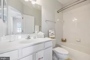 4210 Talmadge Cir, Suitland, MD 20746 - Photo 23