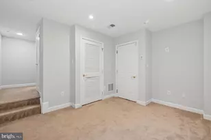 4210 Talmadge Cir, Suitland, MD 20746 - Photo 31