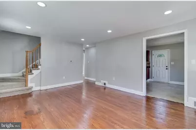 109 S Huron Drive, Oxon Hill, MD 20745 - Photo 9