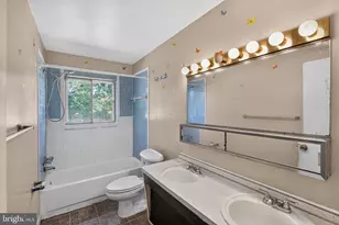 1917 Glendora Dr, District Heights, MD 20747 - Photo 23