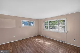 1917 Glendora Dr, District Heights, MD 20747 - Photo 9