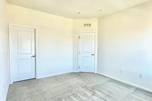 5312 N Center Dr, Greenbelt, MD 20770 - Photo 13