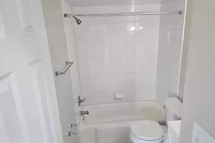 5402 85th Ave, Hyattsville, MD 20784 - Photo 3
