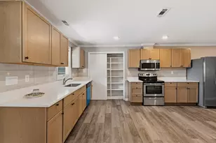 8304 Dangerfield Pl, Clinton, MD 20735 - Photo 17