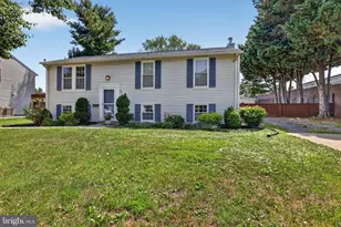8409 Locust Grove Dr, Laurel, MD 20707 - Photo 5