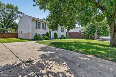 8409 Locust Grove Drive, Laurel, MD 20707 - Photo 3
