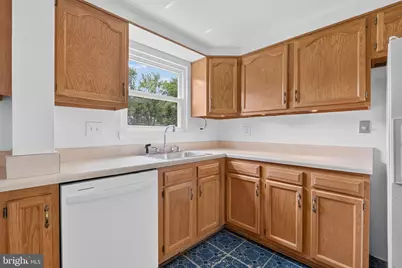 7203 Longbranch Drive, New Carrollton, MD 20784 - Photo 9