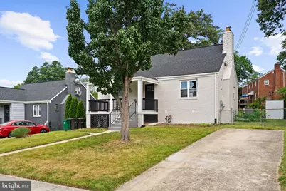 3706 Longfellow Street, Hyattsville, MD 20782 - Photo 3