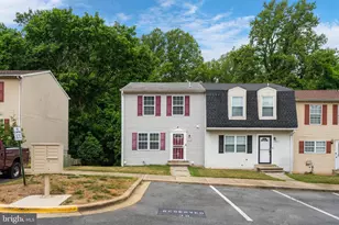 5939 Applegarth Pl, Capitol Heights, MD 20743 - Photo 3