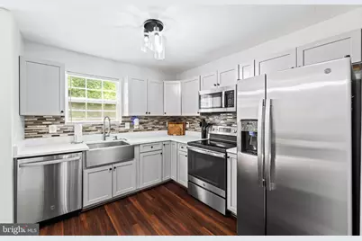 5939 Applegarth Place, Capitol Heights, MD 20743 - Photo 13