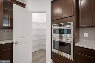 6801 Fountain Pk Dr, Glenn Dale, MD 20769 - Photo 37