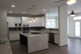 7406 White Plains Ln, Brandywine, MD 20613 - Photo 5