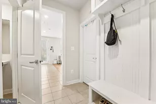 1719 Ml Br Dr, Laurel, MD 20708 - Photo 15