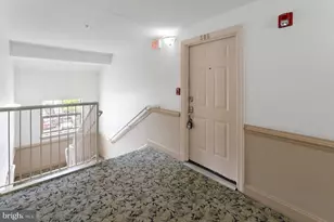 8921 Town Center Cir, Upper Marlboro, MD 20774 - Photo 25