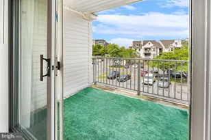 8921 Town Center Cir, Upper Marlboro, MD 20774 - Photo 23