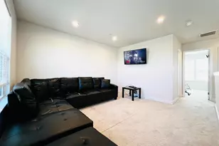 4637 Towne Park Rd, Suitland, MD 20746 - Photo 45