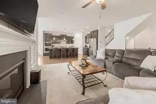 12605 Broughton Blf, Brandywine, MD 20613 - Photo 11