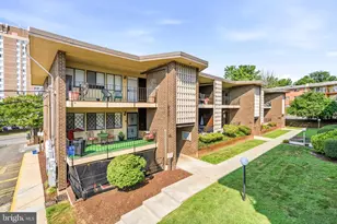 3906 Stone Gate Dr, Suitland, MD 20746 - Photo 21