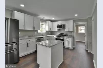 10 Bayou Avenue #(TOP FLOOR), Capitol Heights, MD 20743 - Photo 9