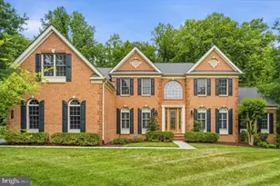 8302 Condy Ct, Clinton, MD 20735 - Photo 5