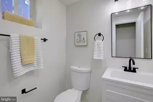 4526 41st Ave, Brentwood, MD 20722 - Photo 35