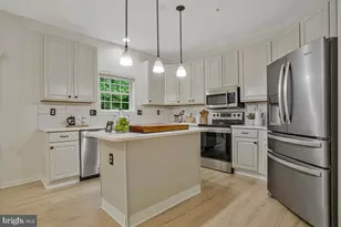 5209 Devonport Ct, Glenn Dale, MD 20769 - Photo 17