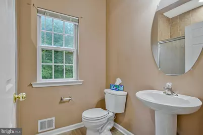 5209 Devonport Court, Glenn Dale, MD 20769 - Photo 9