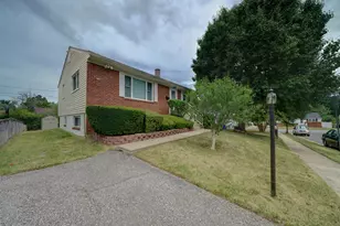 1120 Beall Pl, Laurel, MD 20707 - Photo 3