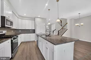 3210 Tribune Ct, Hyattsville, MD 20782 - Photo 11