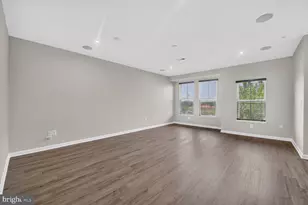 3210 Tribune Ct, Hyattsville, MD 20782 - Photo 15