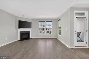 3210 Tribune Ct, Hyattsville, MD 20782 - Photo 5